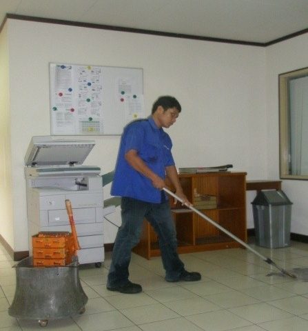 Cleaning Service Office PT Trakindo Utama Balikpapan