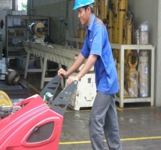 General Cleaning WorkShop PT Trakindo Utama Balikpapan